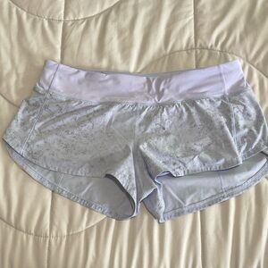 Lululemon Speed Up Low Rise 2.5 inch